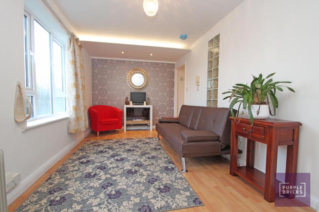 Photo of Livingroom in Havering