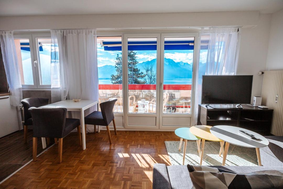 Photo of Others in Montreux
