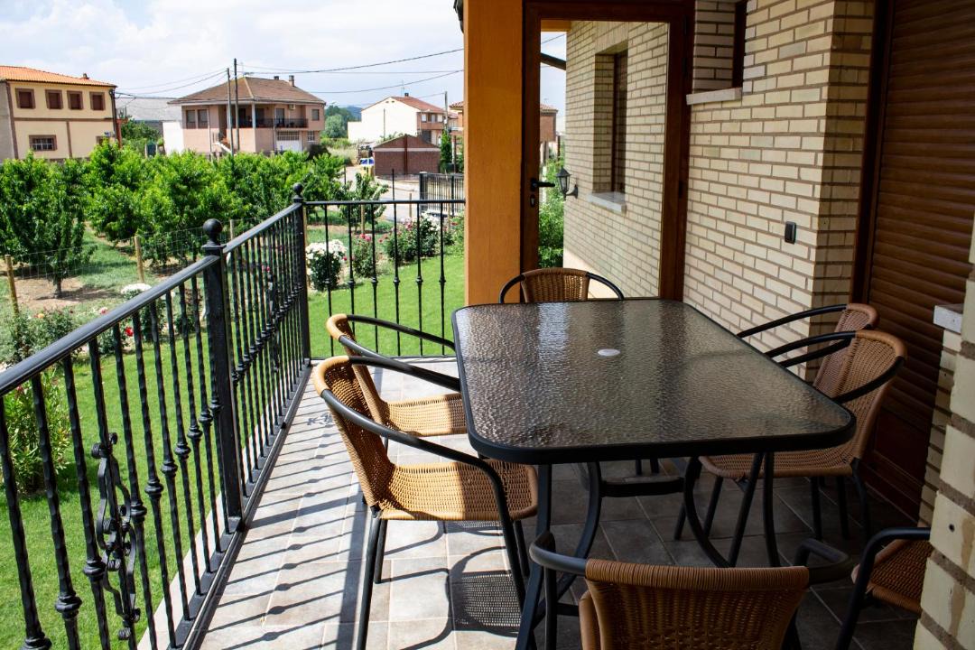 Photo of Patio Balcony in Huercanos
