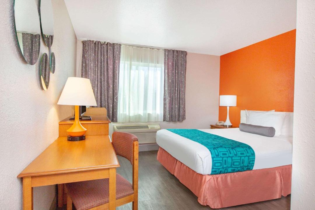 Photo of Others in Southeast Salem