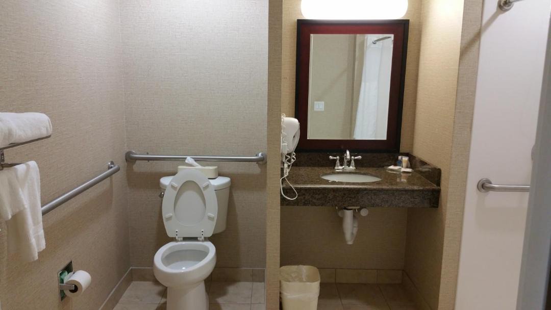 Photo of Bathroom in Corydon