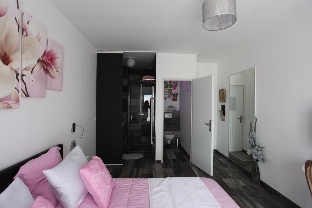 Photo of Bedroom in Jossigny