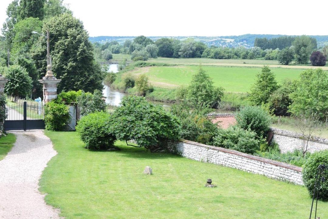 Photo of Others in Les Damps