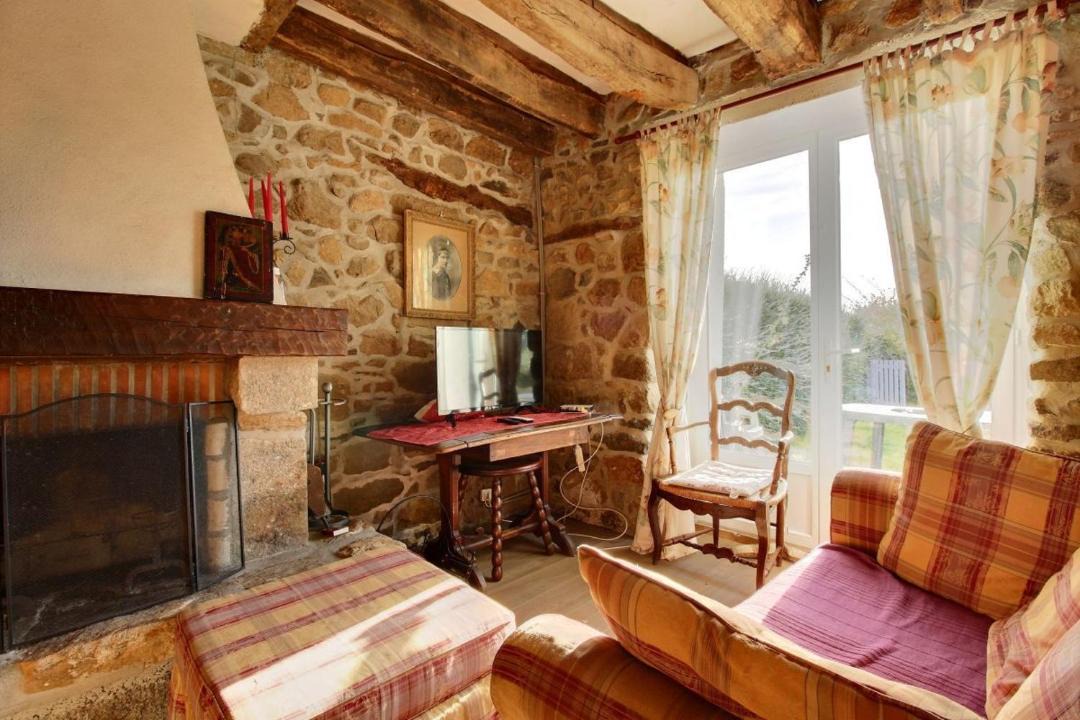 Photo of Livingroom in Plouagat