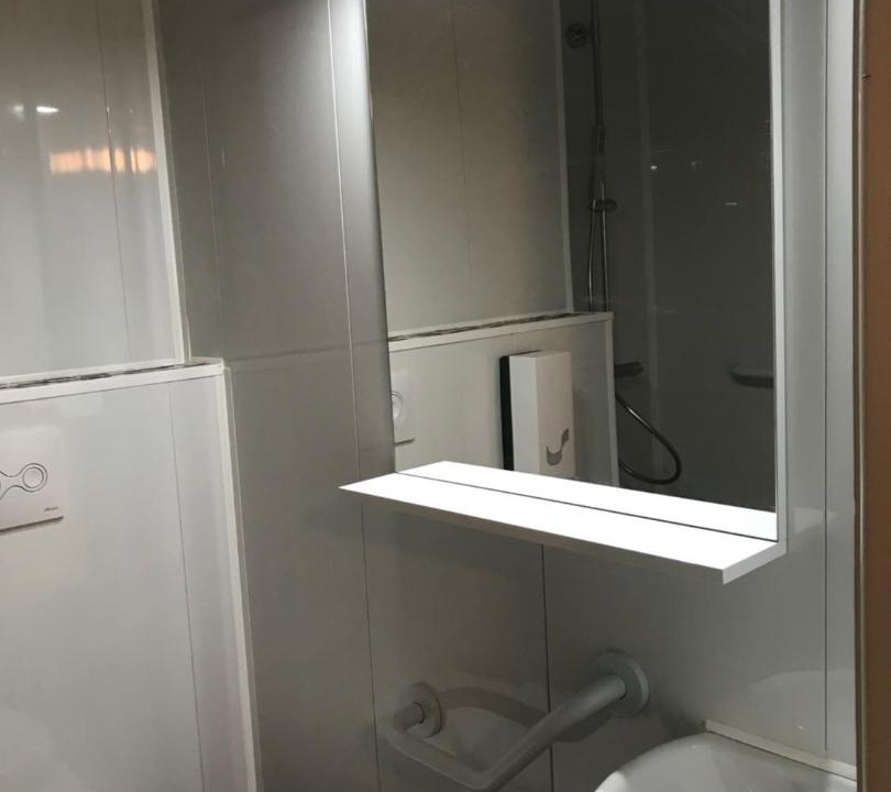 Photo of Bathroom in Sene