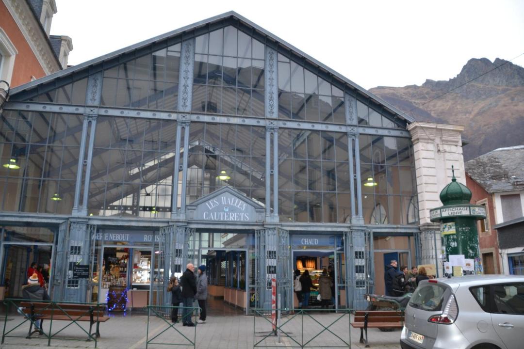 Photo of Buildings in Cauterets