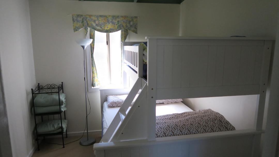 Photo of Bedroom in Howqua Inlet
