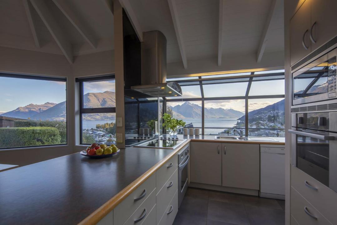 Photo of Kitchen in Queenstown City Centre