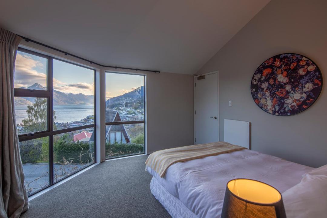 Photo of Bedroom in Queenstown City Centre