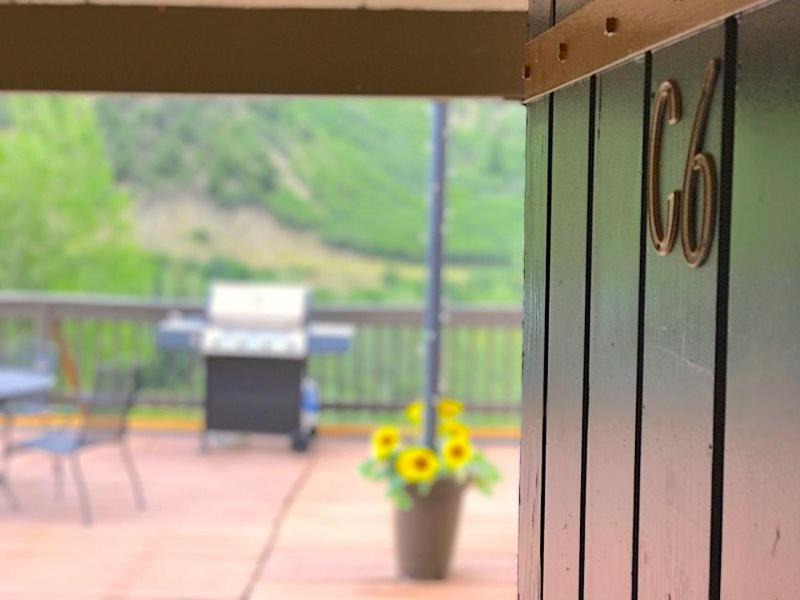 Photo of Patio Balcony in Glenwood Springs