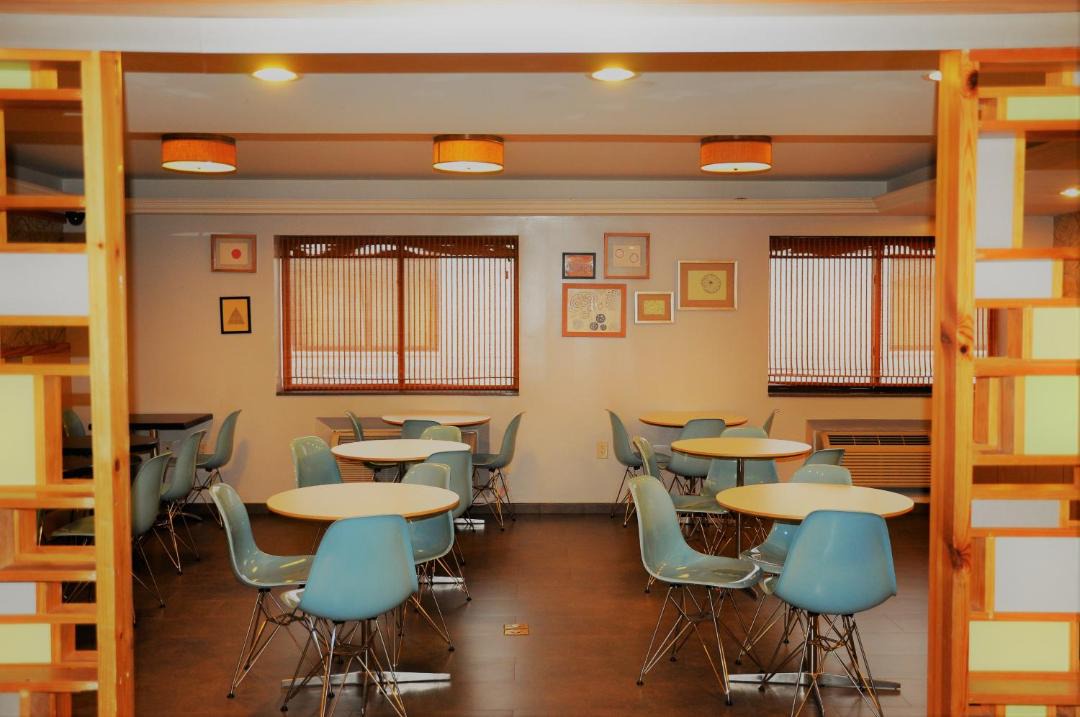 Photo of Others in Willowbrook