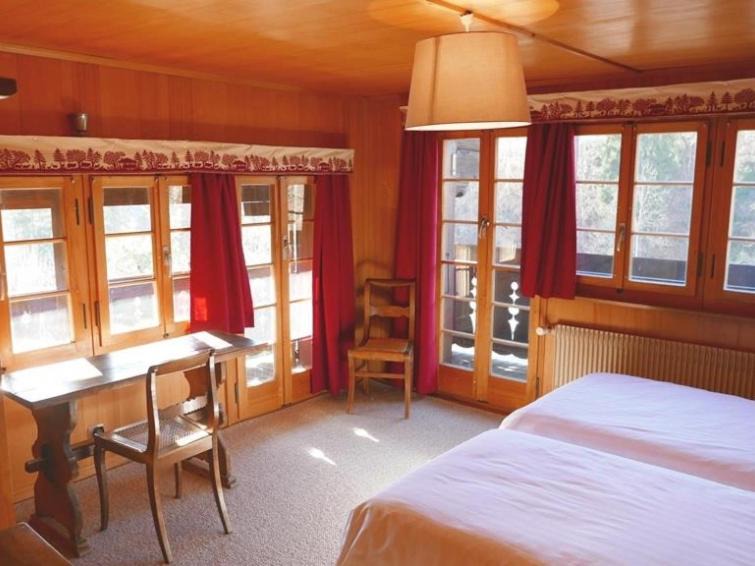 Photo of Bedroom in Zweisimmen Nr Gstaad
