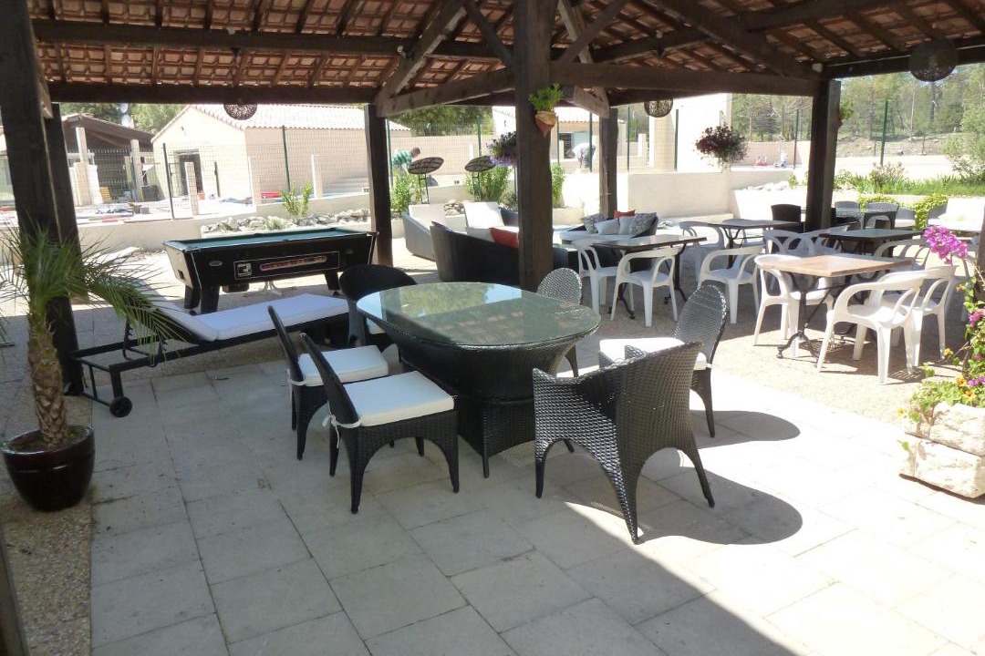 Photo of Patio Balcony in Vacquieres