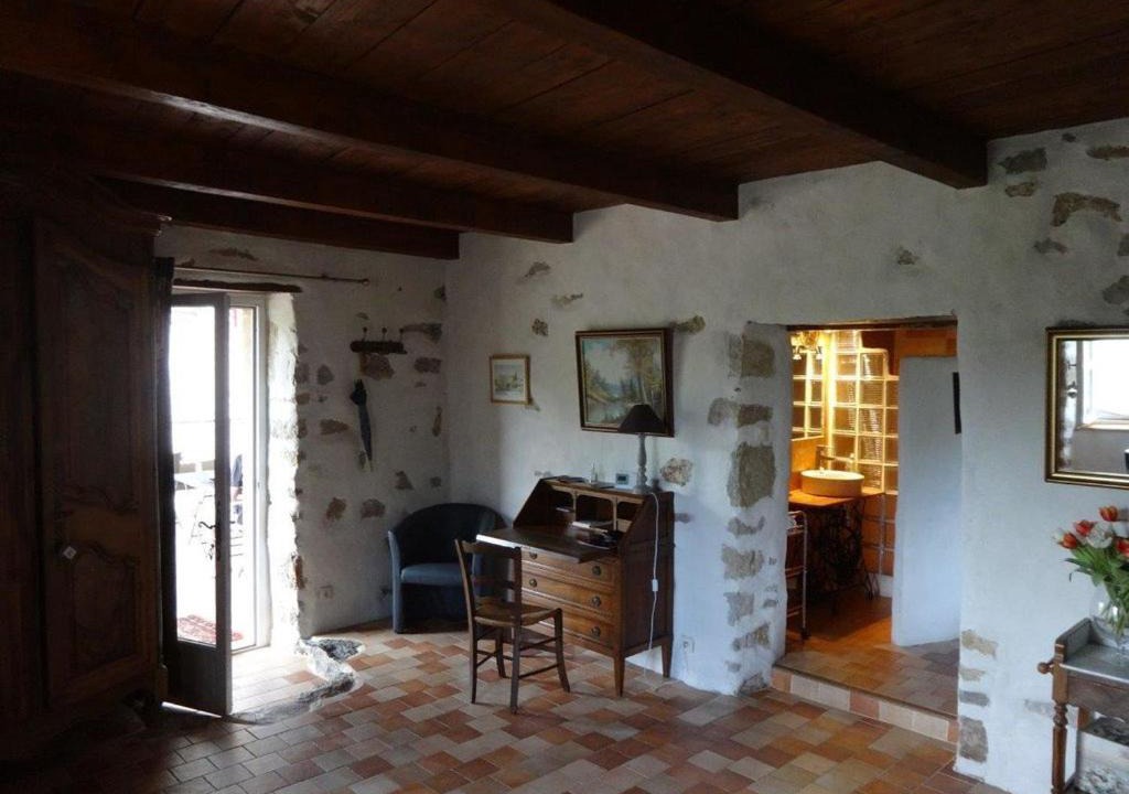 Photo of Others in Peyre