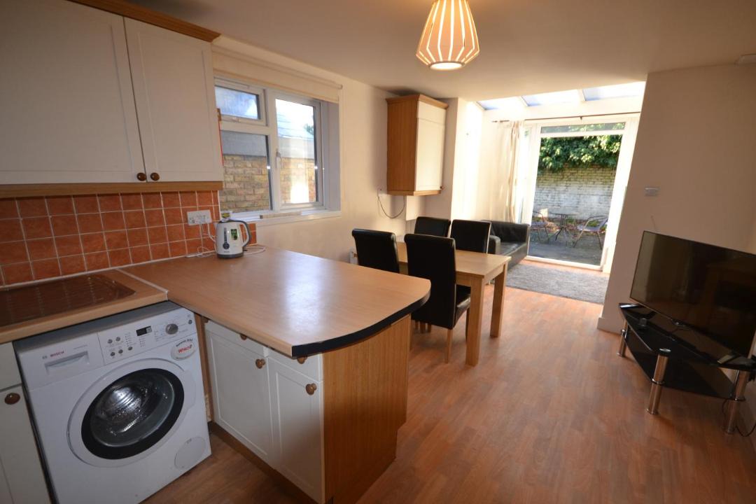 Photo of Others in Kilburn