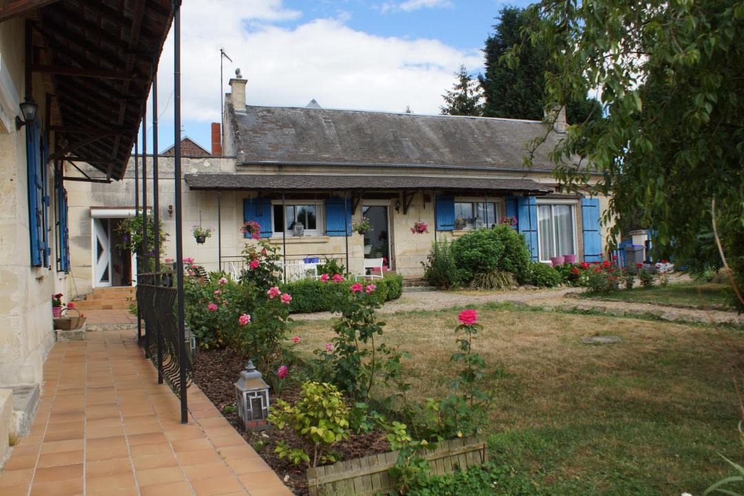 Photo of Others in Passel