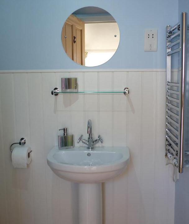 Photo of Bathroom in Glastonbury