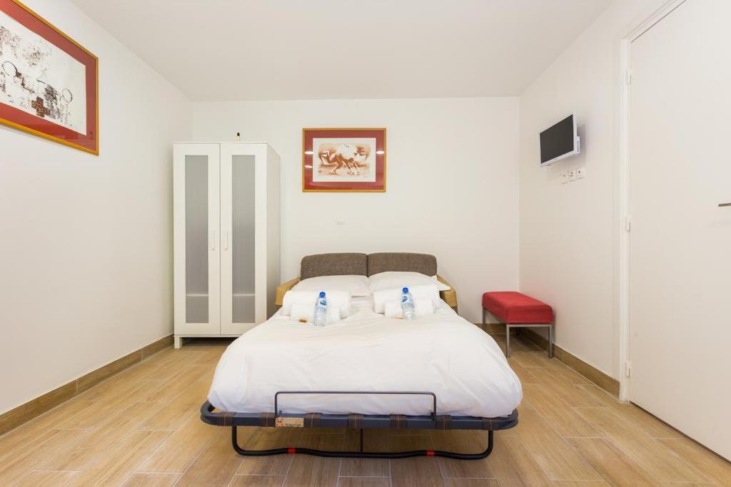 Photo of Bedroom in Malakoff