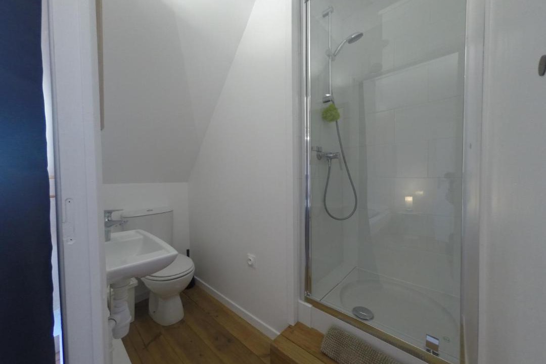 Photo of Bathroom in Plechatel