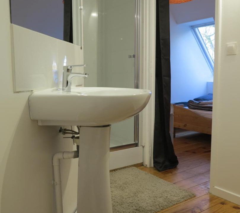 Photo of Bathroom in Plechatel