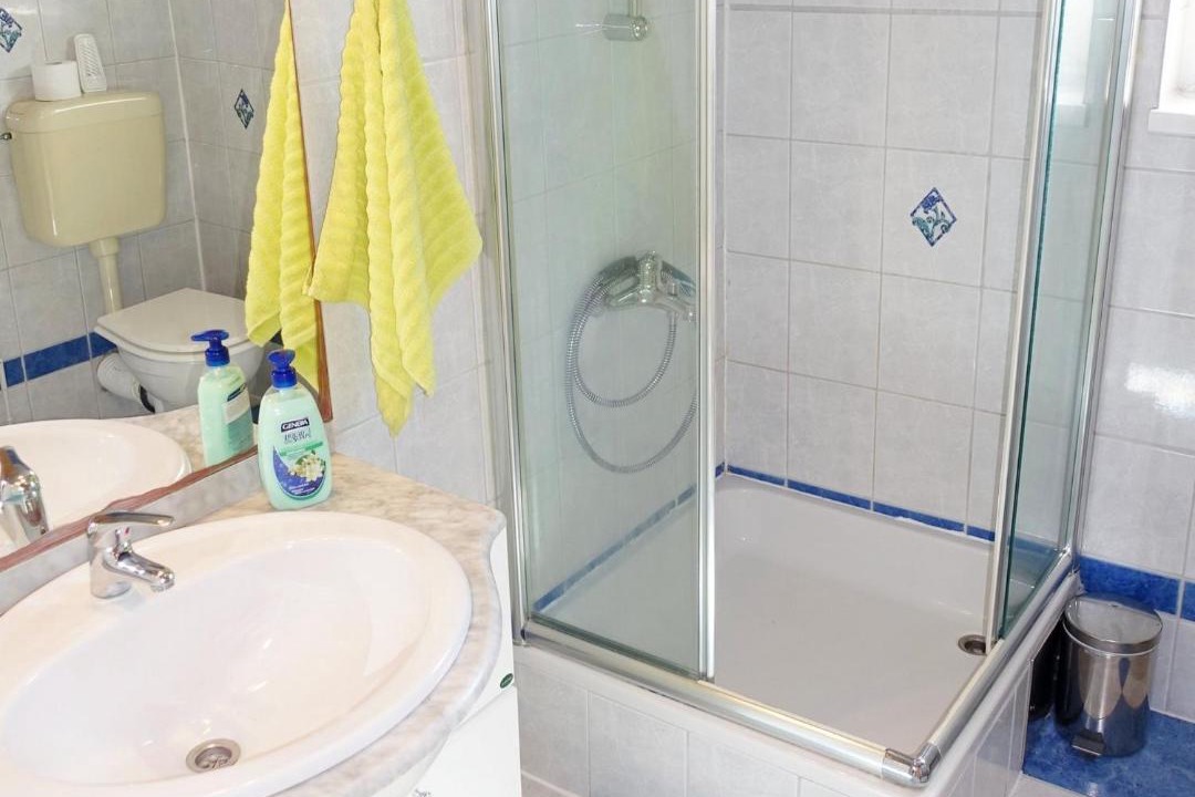 Photo of Bathroom in Nin