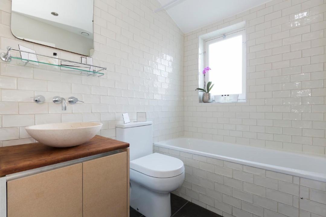 Photo of Bathroom in Highbury