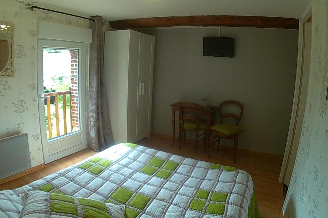 Photo of Bedroom in Valmont