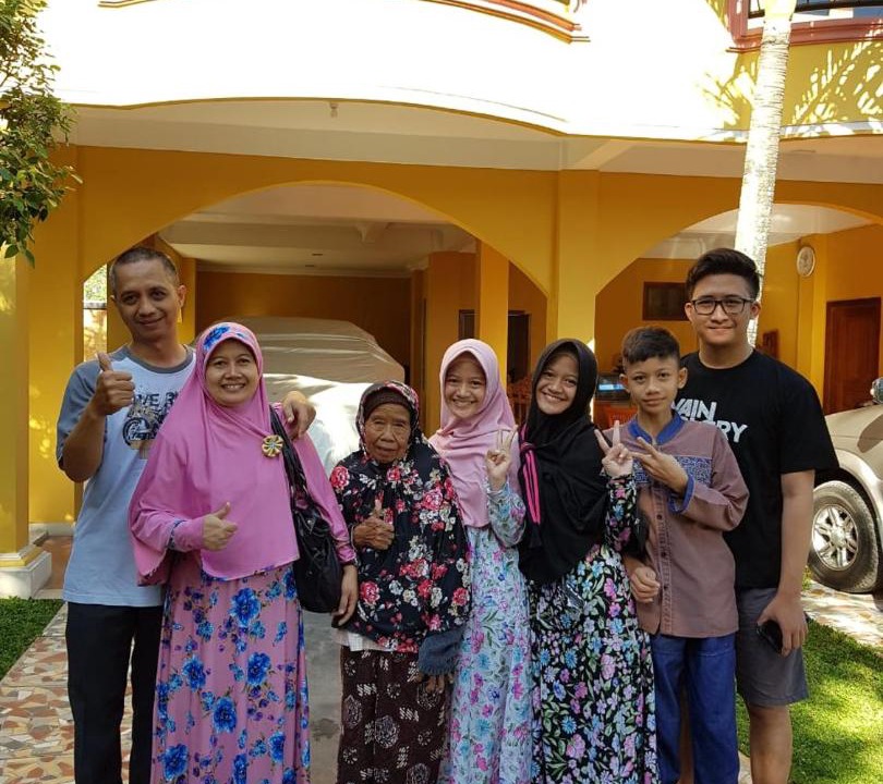 Photo of Others in Sari Harjo
