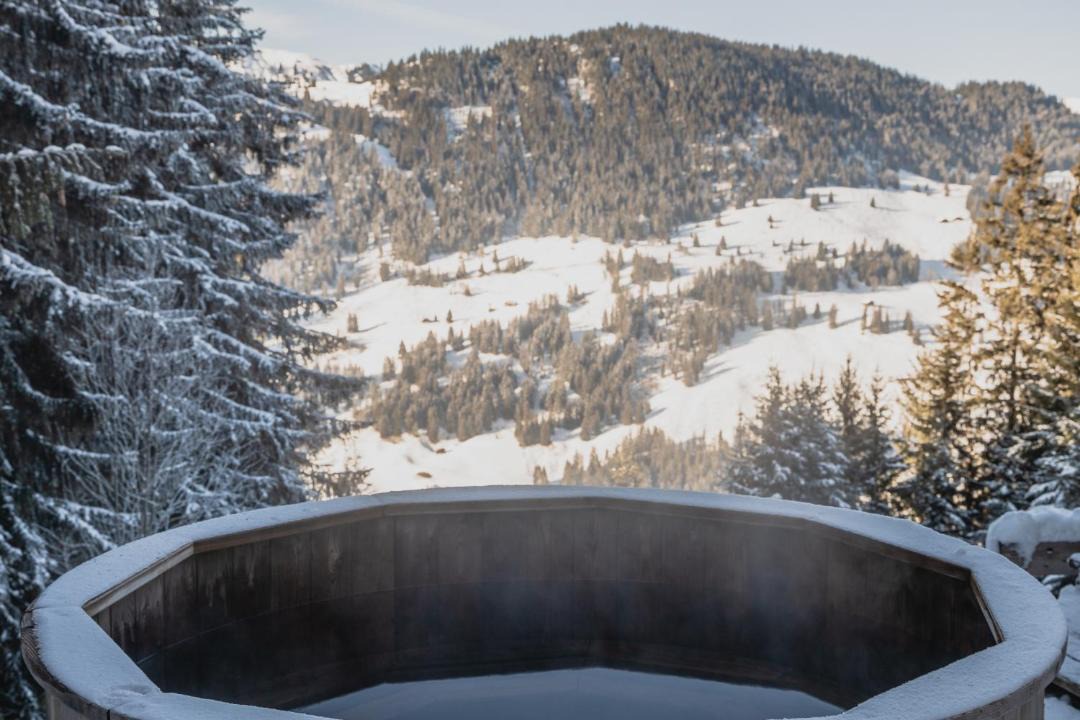 Photo of Others in Oeschseite