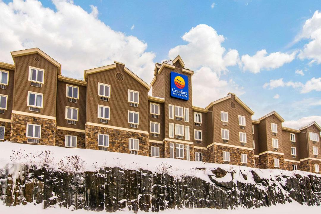 Photo of Buildings in St. Jerome