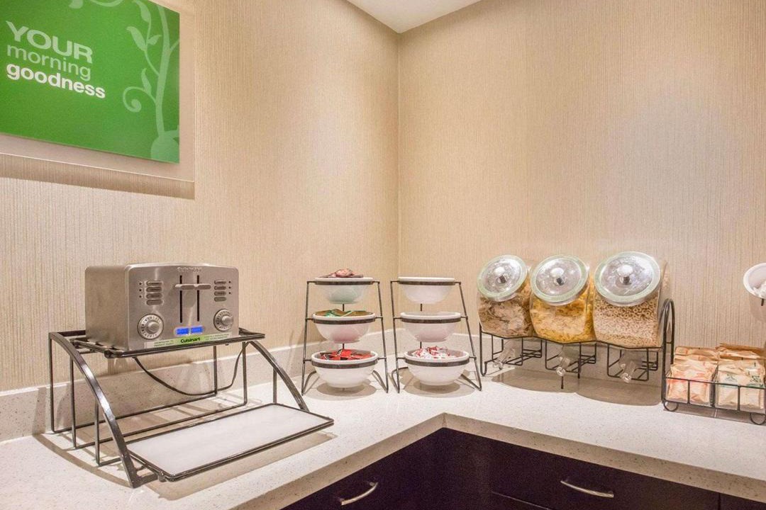 Photo of Others in Banff Trail