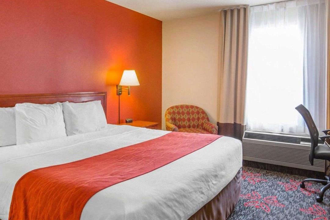 Photo of Bedroom in Banff Trail