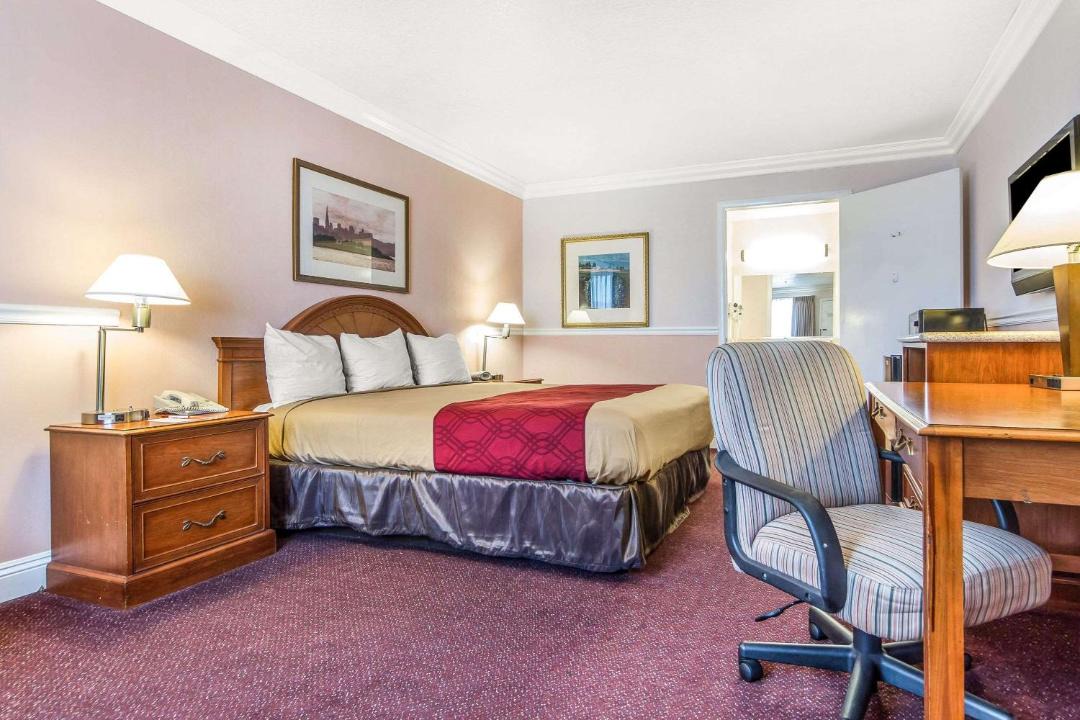 Photo of Bedroom in Castro Valley