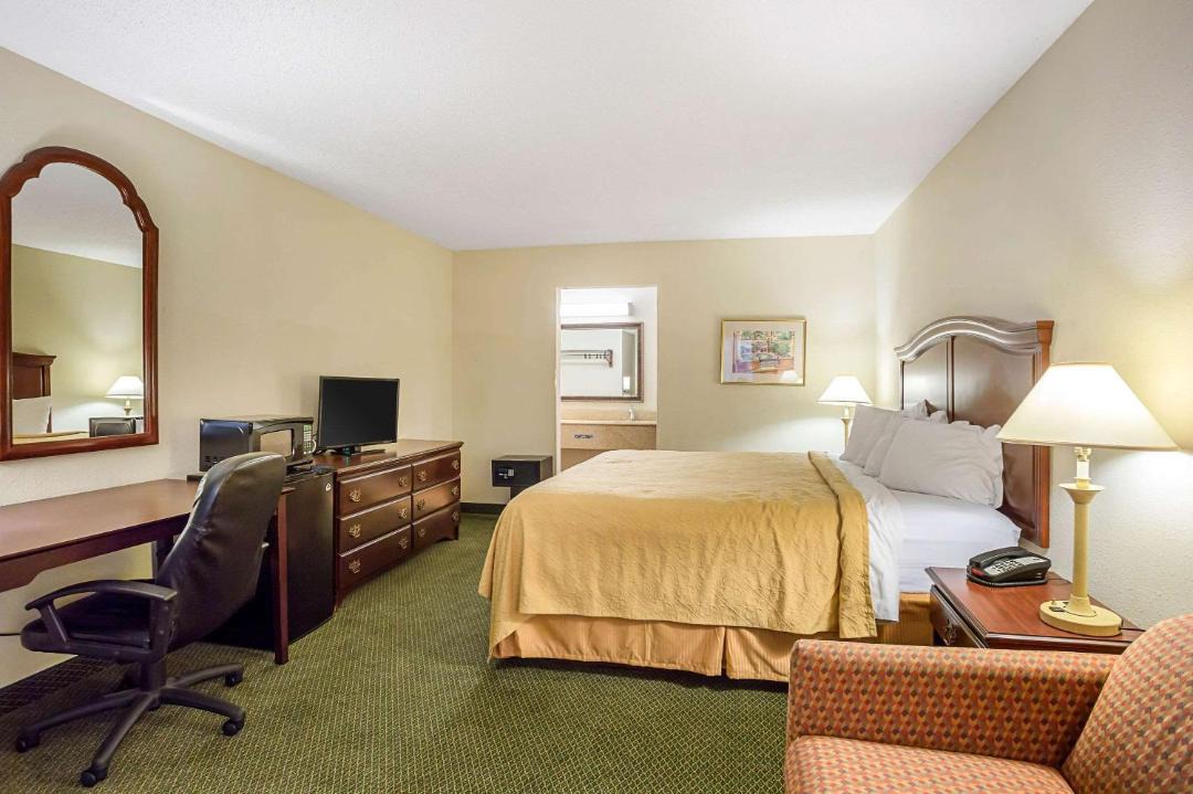 Photo of Bedroom in Heber Springs