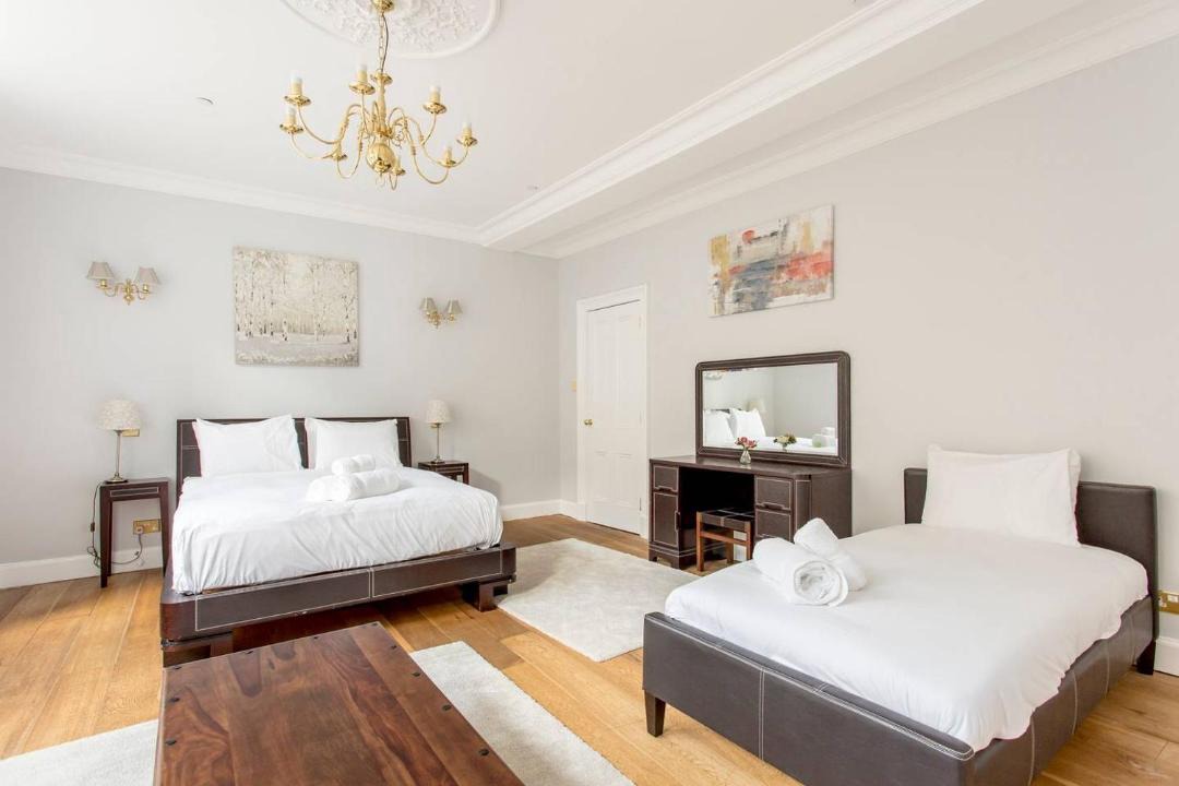 Photo of Bedroom in Kelvinbridge