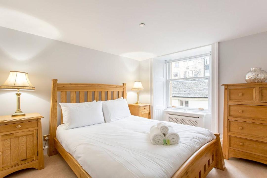 Photo of Bedroom in Kelvinbridge