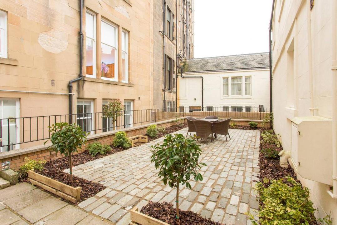 Photo of Others in Kelvinbridge