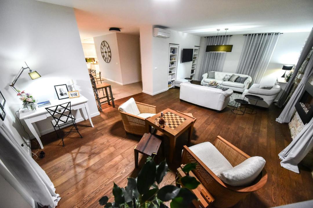 Photo of Livingroom in Vir