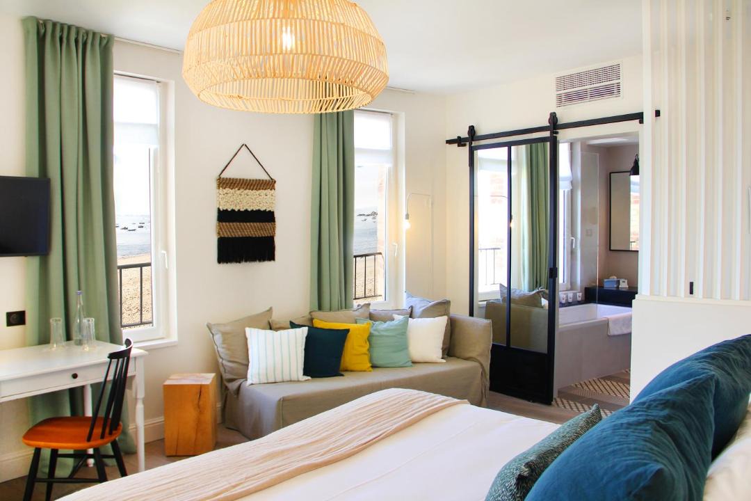 Photo of Bedroom in Saint-Briac-sur-Mer