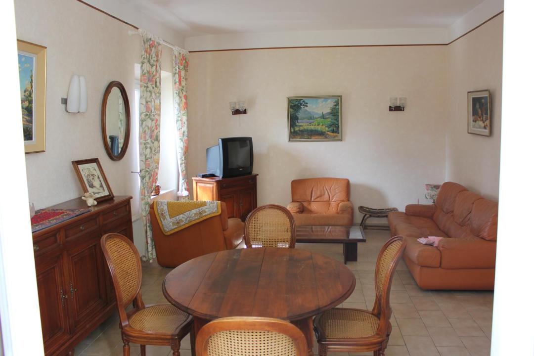 Photo of Others in Valreas