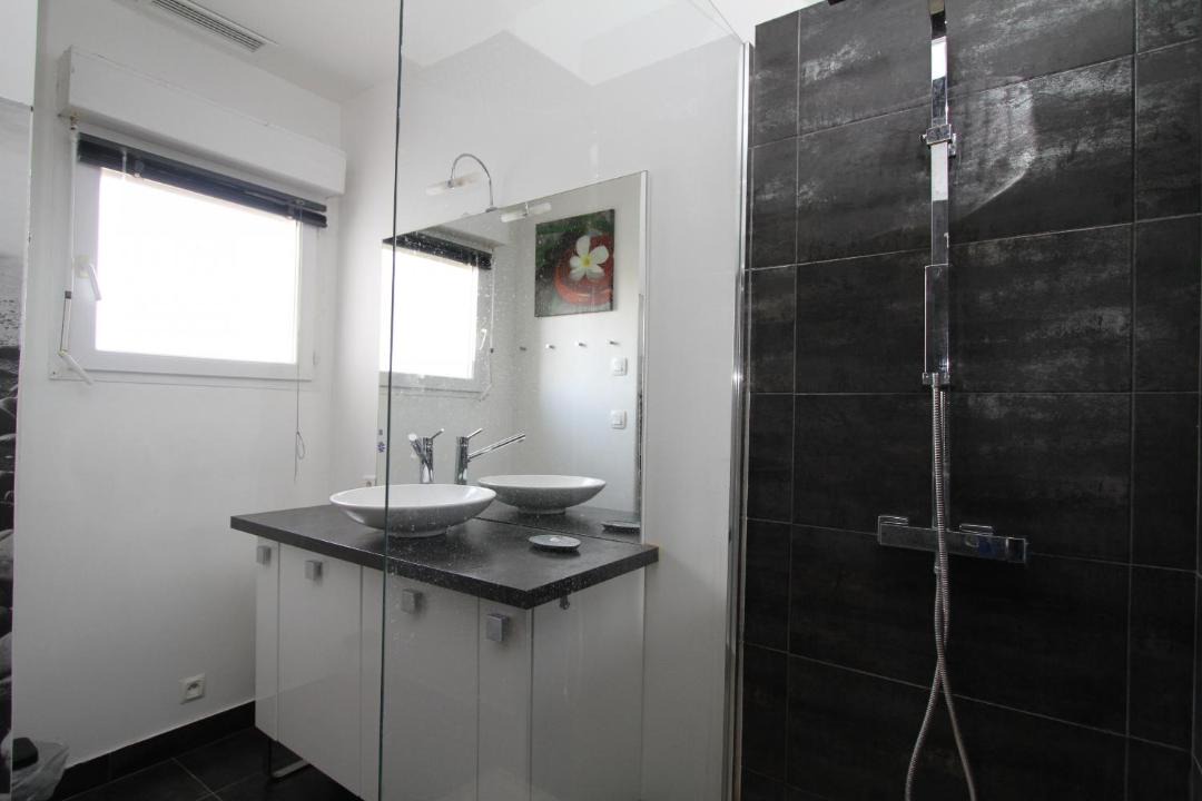 Photo of Bathroom in La Cote Radieuse