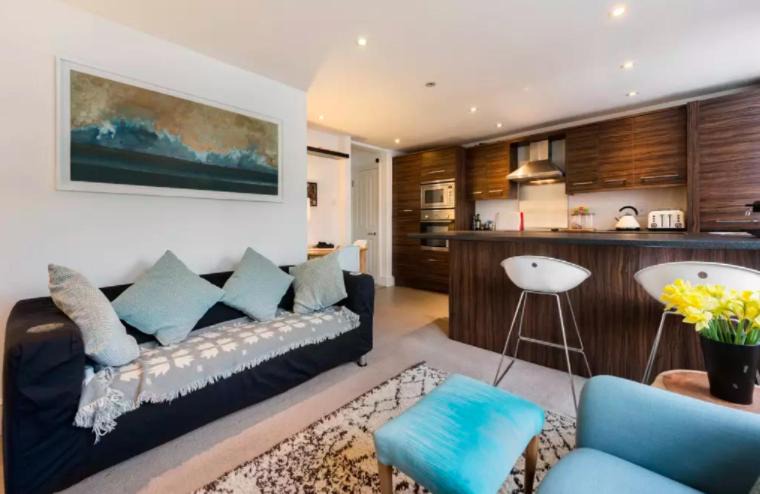 Photo of Livingroom in Southfield