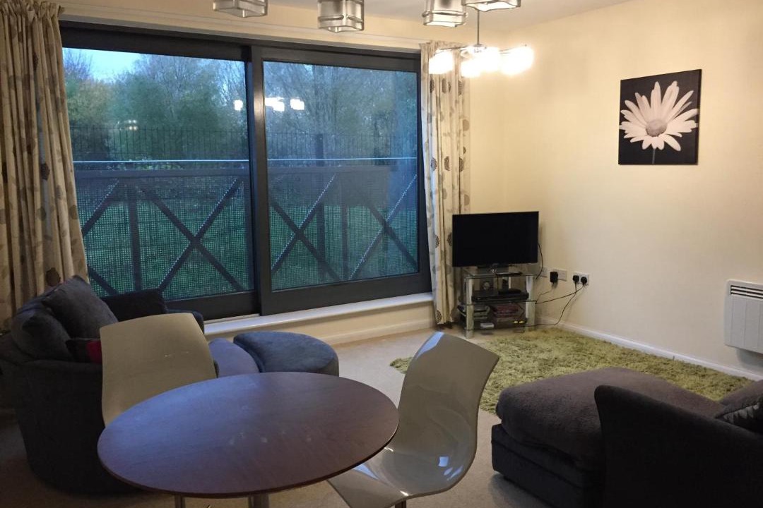 Photo of Livingroom in Street