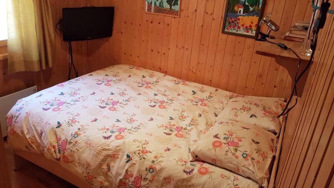 Photo of Bedroom in Ayer