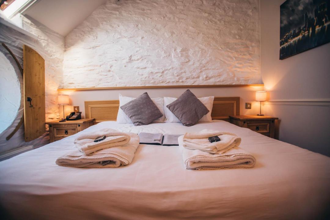 Photo of Bedroom in Tal-y-llyn