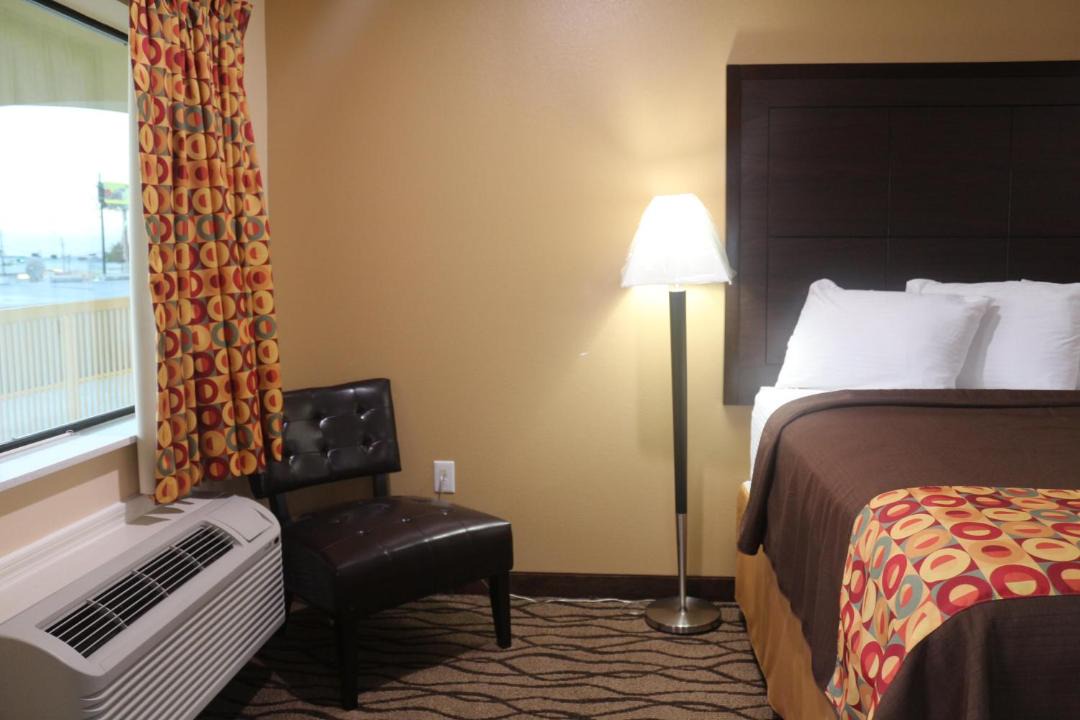 Photo of Bedroom in Humble