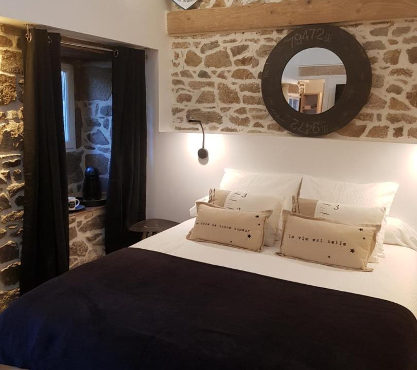 Photo of Bedroom in Louannec