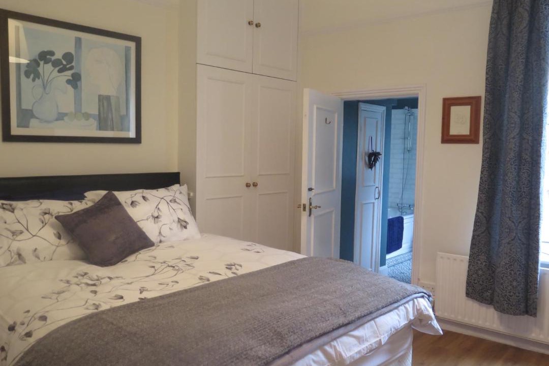 Photo of Bedroom in Cleveland