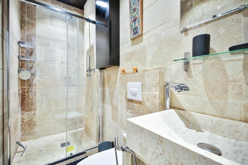 Photo of Bathroom in Saint-Thomas-d'Aquin