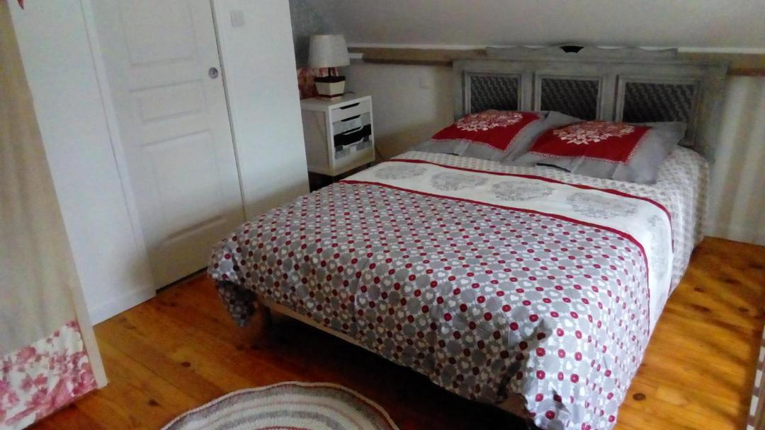 Photo of Bedroom in Le Val-Saint-Pere